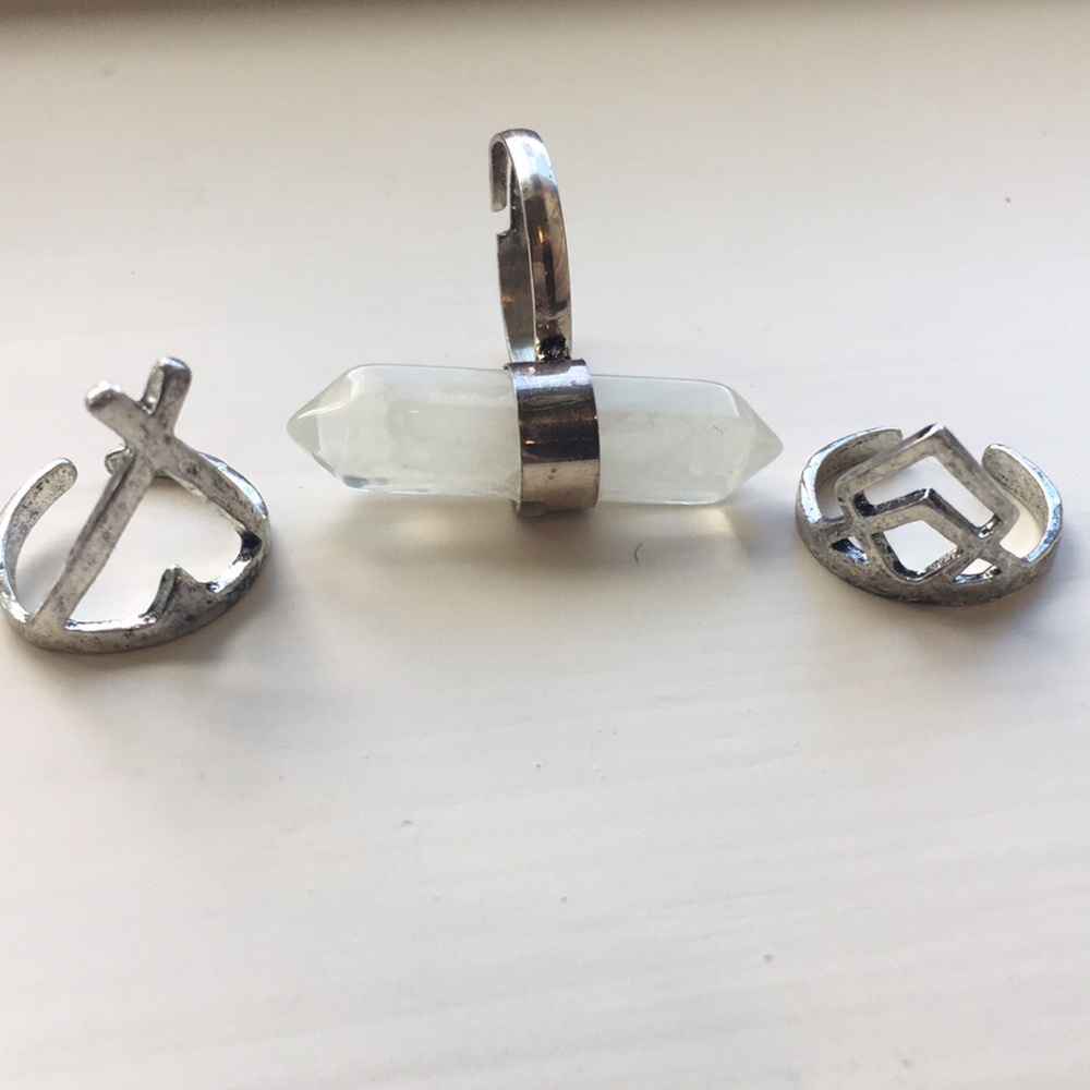 Wila  Boho Ring Set - Picture 2 of 3